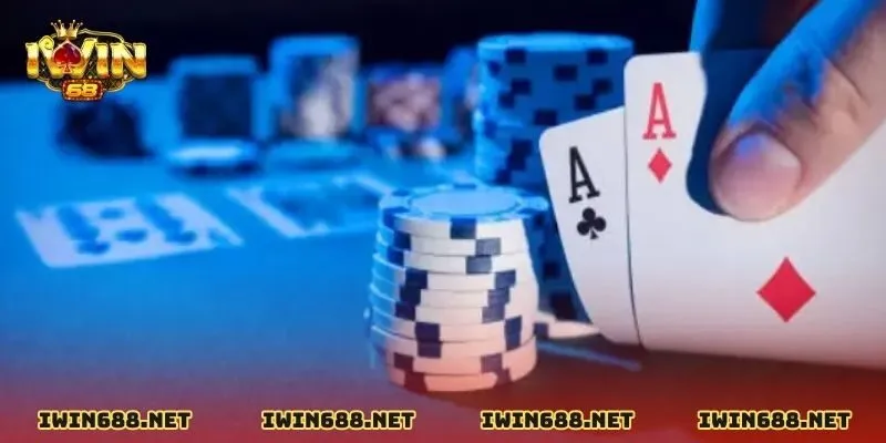 Nắm vững luật chơi và thứ tự các tay bài poker